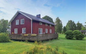 4 Bedroom Awesome Home In Öxabäck